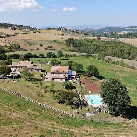 Cerqueti Agriturismo Villa Baschi ภายนอก รูปภาพ