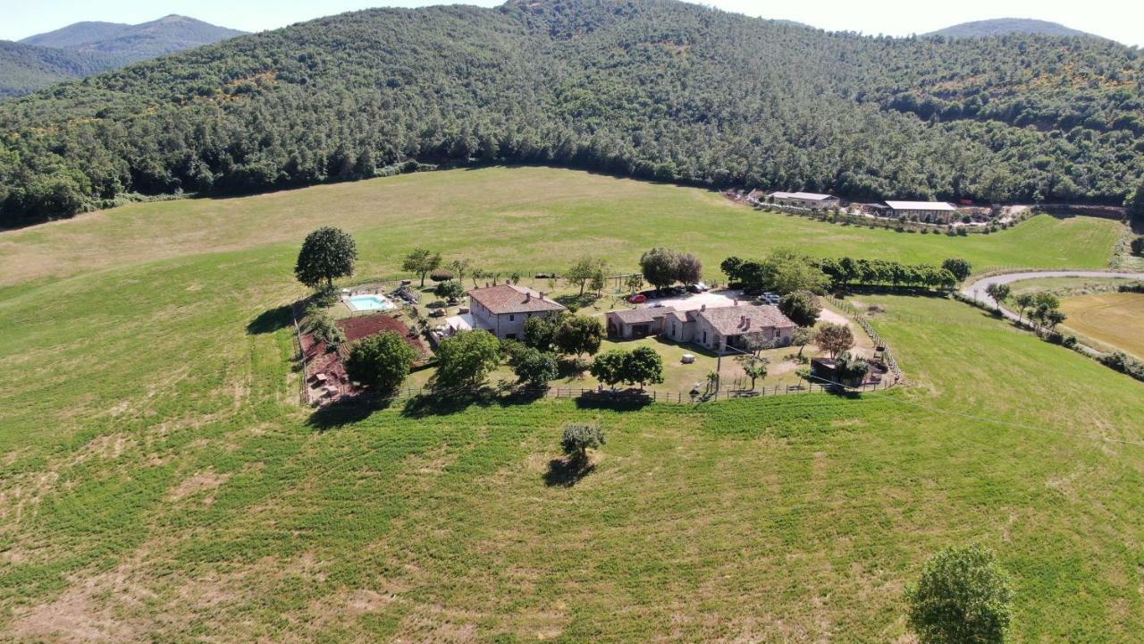 Cerqueti Agriturismo Villa Baschi ภายนอก รูปภาพ